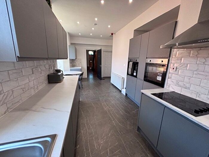 8 Bedroom Terraced House To Rent In Burn Park Road, Sunderland, SR2