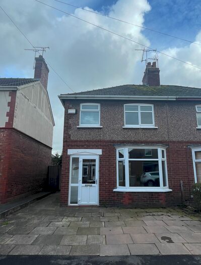 3 Bedroom Semi-Detached House To Rent In St Andrews Avenue, Crewe, CW2