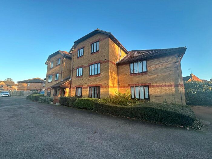1 Bedroom Flat To Rent In Hirondelle Close, Northampton, NN5