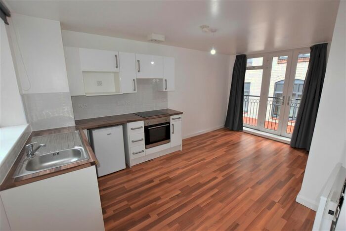 1 Bedroom Flat To Rent In Clyde Court, Erskine Street, Leicester, LE1