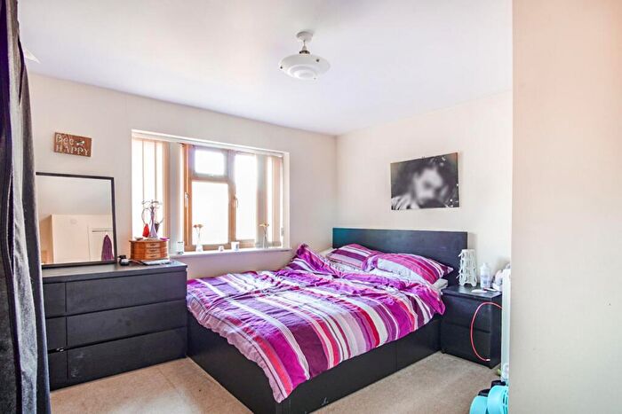 1 Bedroom Flat To Rent In Main Road, Southbourne, PO10