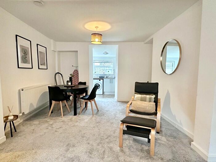 3 Bedroom Terraced House For Sale In Elm Street, Troedyrhiw, Merthyr Tydfil, CF48