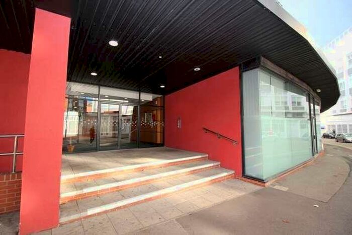 2 Bedroom Flat To Rent In Lee Circle, Leicester, LE1