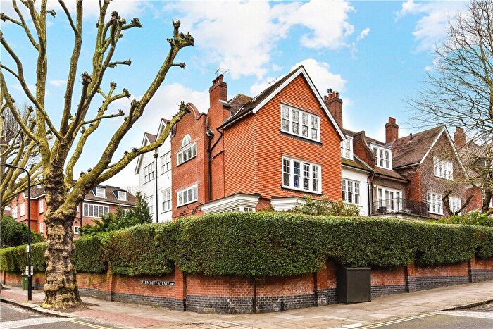 2 Bedroom Flat For Sale In Heath Drive, London, NW3
