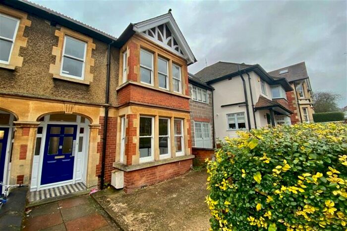 Flat To Rent In , Divinity Road, Oxford, OX4