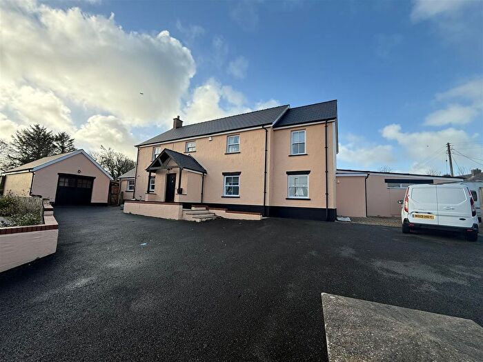 4 Bedroom Detached House For Sale In Poplar Meadow, Freystrop, Haverfordwest, SA62