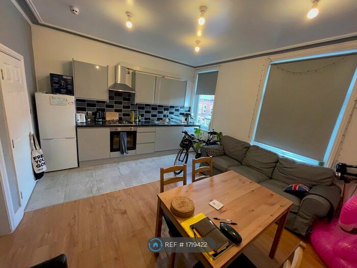 1 Bedroom Flat To Rent In Norman Terrace, Leeds, LS8