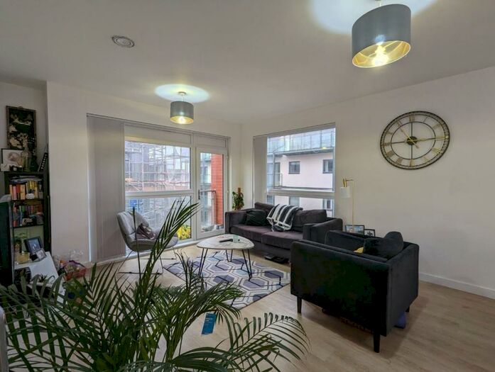 2 Bedroom Apartment To Rent In Harrison Street, Manchester, M4