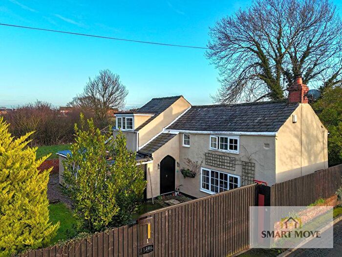 3 Bedroom Detached House For Sale In Carr Lane, Tarleton, Preston, PR4