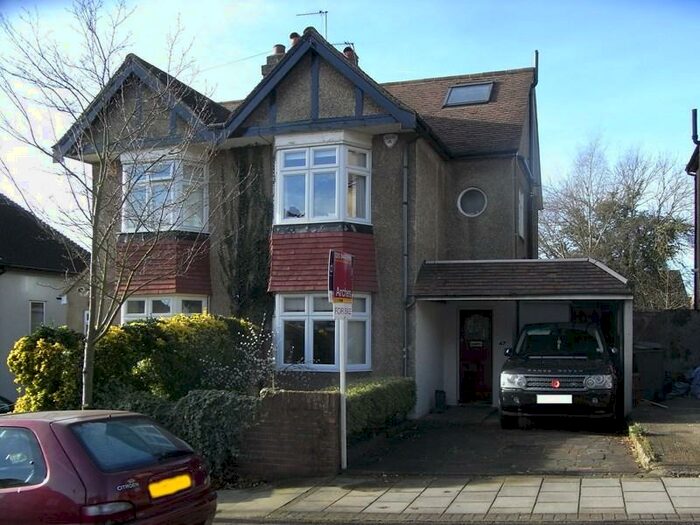 3 Bedroom Semi-Detached House To Rent In Kenerne Drive, Barnet, Hertfordshire, EN5