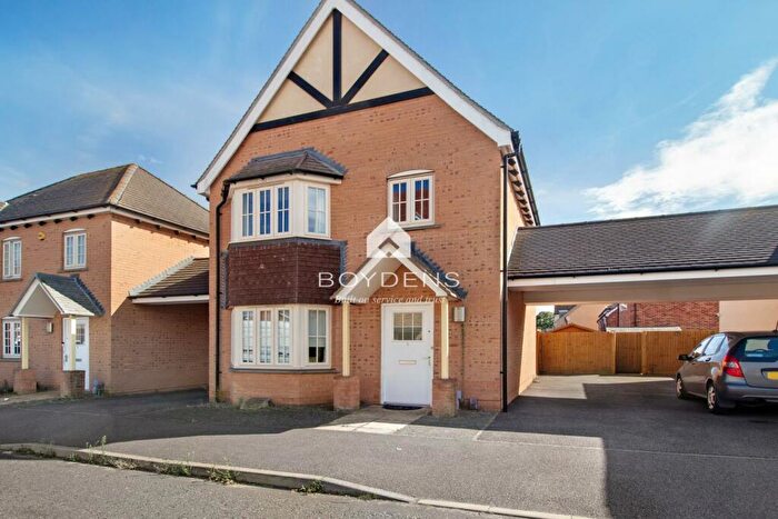 3 Bedroom Terraced House To Rent In Garrison Parade, Colchester, Essex, CO2