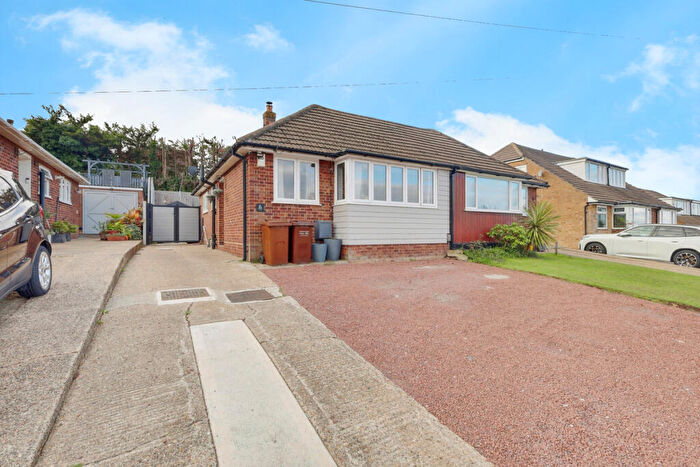2 Bedroom Semi-Detached Bungalow For Sale In Karen Close, Benfleet, SS7