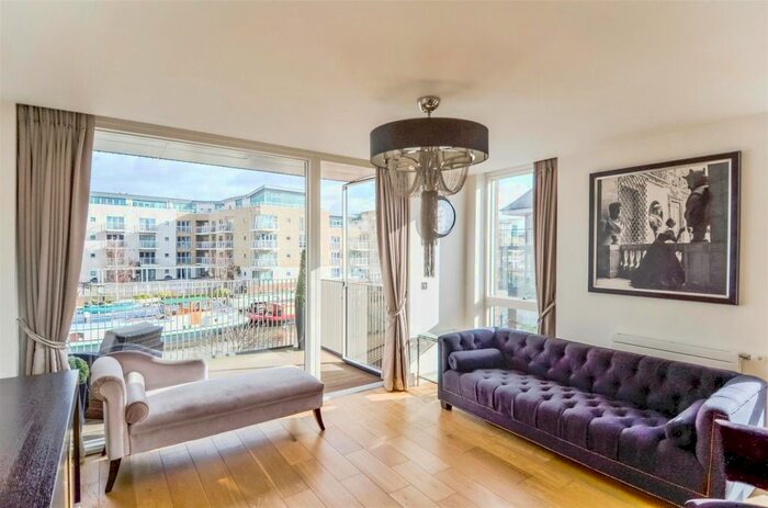 3 Bedroom Flat To Rent In Durham Wharf Drive, Brentford, TW8