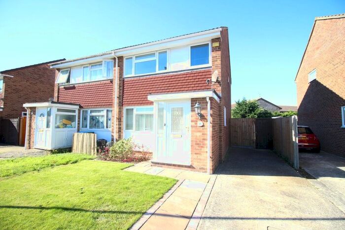 3 Bedroom End Of Terrace House To Rent In Moorhen Way, Bognor Regis, West Sussex, PO22