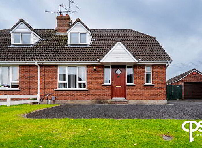 3 Bedroom Semi-Detached Bungalows For Sale In Thornhill Crescent, Tandragee, BT62