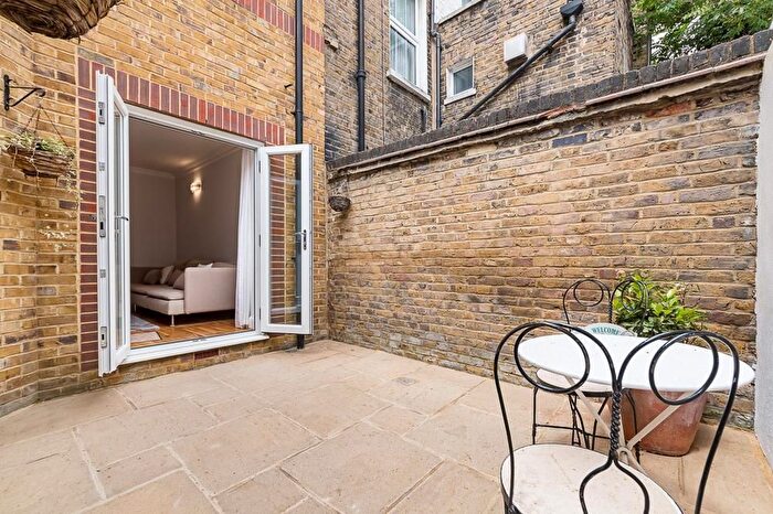 3 Bedroom Property To Rent In Slaidburn Street, London, SW10