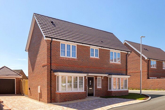 4 Bedroom Detached House For Sale In Knights Grove, Coley Farm, Stoney Lane, Ashmore Green, Berkshire, RG18
