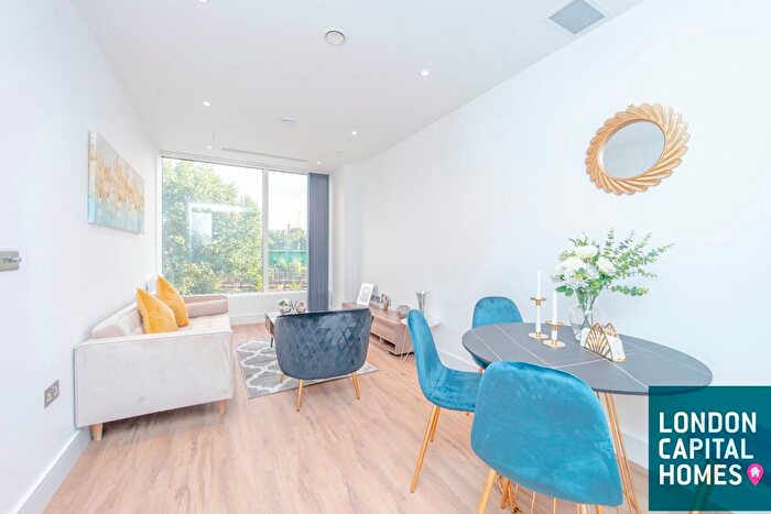 1 Bedroom Flat To Rent In Westgate House, Westgate, Ealing, London, W5