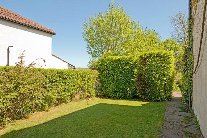 4 Bedroom Detached House For Sale In Wrexham Road, Burley In Wharfedale, LS29