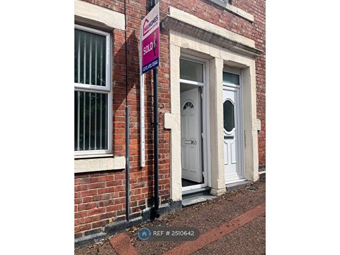 2 Bedroom Flat To Rent In Moore Street, Gateshead, NE8