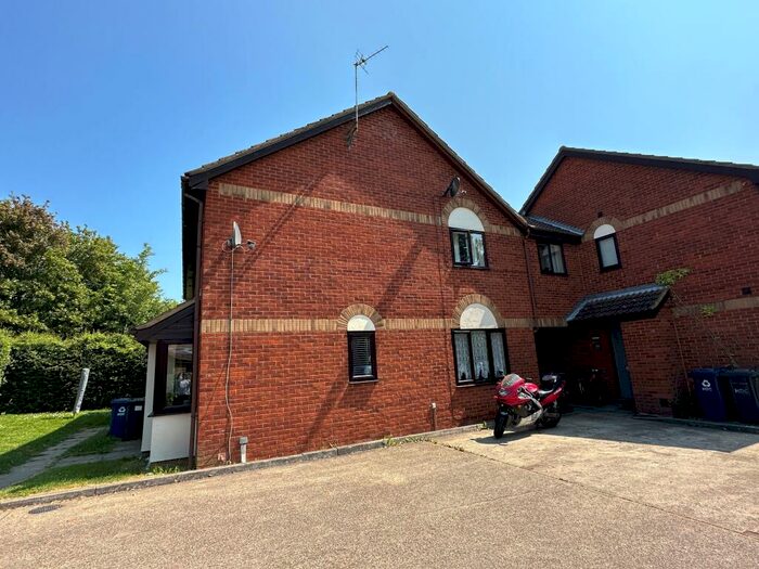 2 Bedroom Terraced House To Rent In Kestrel Close, Hartford, PE29