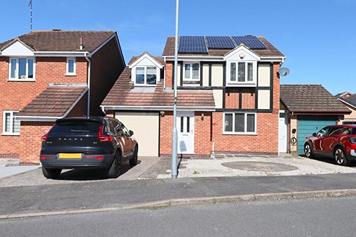 4 Bedroom Detached House For Sale In Falconers Green, Burbage, Leicestershire, LE10