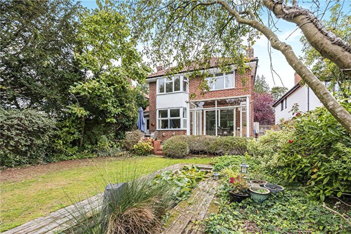 4 Bedroom Detached House For Sale In Five Mile Drive, Oxford, Oxfordshire, OX2