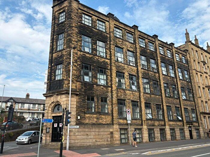 1 Bedroom Flat For Sale In Sunbridge Road, Bradford - City Centre Pod Apartment, BD1