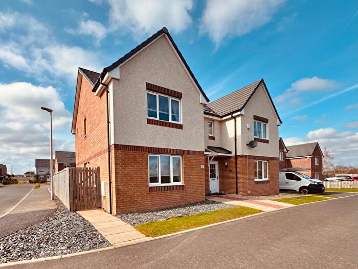 3 Bedroom Semi-Detached House For Sale In Locomotive Drive, Larkhall, ML9