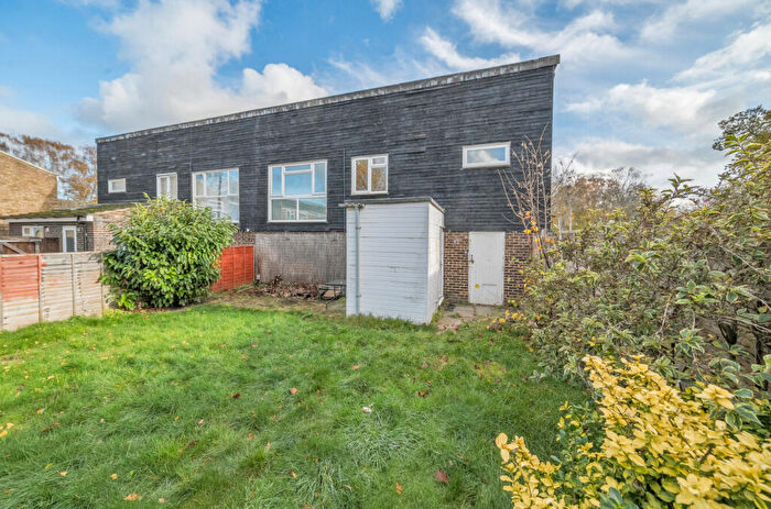 1 Bedroom Maisonette For Sale In Cottesmore, Bracknell, Berkshire, RG12