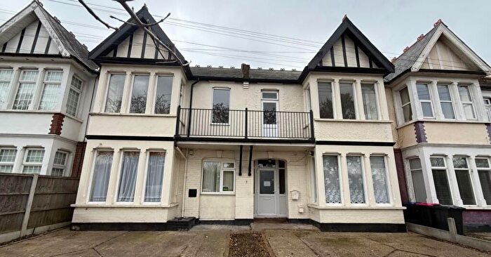 13 Bedroom Terraced House For Sale In Shaftesbury Avenue, Southend-On-Sea, SS1