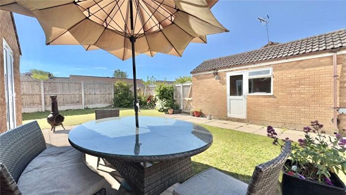 2 Bedroom Bungalow For Sale In Cedarwood Close, Greasby, Merseyside, CH49