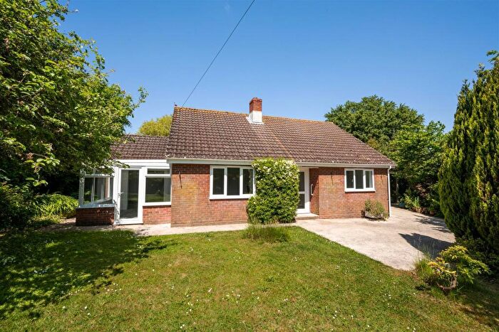 3 Bedroom Detached Bungalow For Sale In Churchfoot Lane, Hazelbury Bryan, Sturminster Newton, DT10