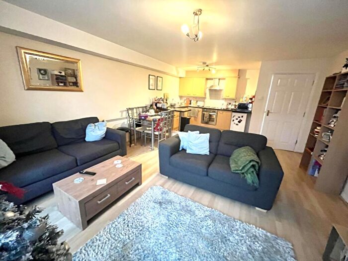 2 Bedroom House To Rent In Chancellor Court**, Liverpool, L8