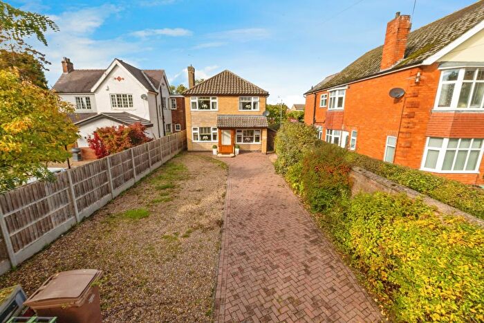 3 Bedroom Detached House For Sale In Lincoln Road, North Hykeham, Lincoln, Lincolnshire, LN6