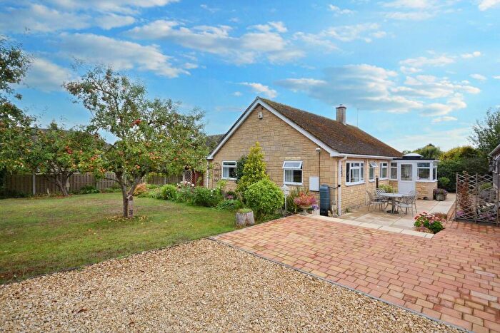 3 Bedroom Detached House For Sale In Newtown, Toddington, Cheltenham, GL54