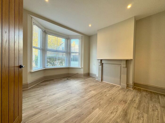 4 Bedroom House To Rent In Queens Park Rise, Brighton, BN2