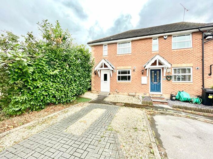2 Bedroom End Of Terrace House To Rent In Donaldson Way, Woodley, Reading, Berkshire, RG5