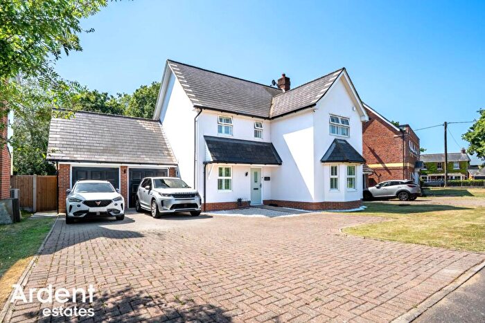 4 Bedroom Detached House For Sale In Oak Road, Tiptree, CO5