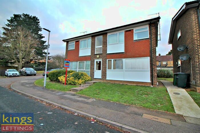1 Bedroom Flat To Rent In Berners Way, Broxbourne, EN10