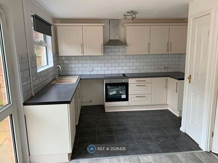 4 Bedroom Terraced House To Rent In Brudenell, Peterborough, PE2