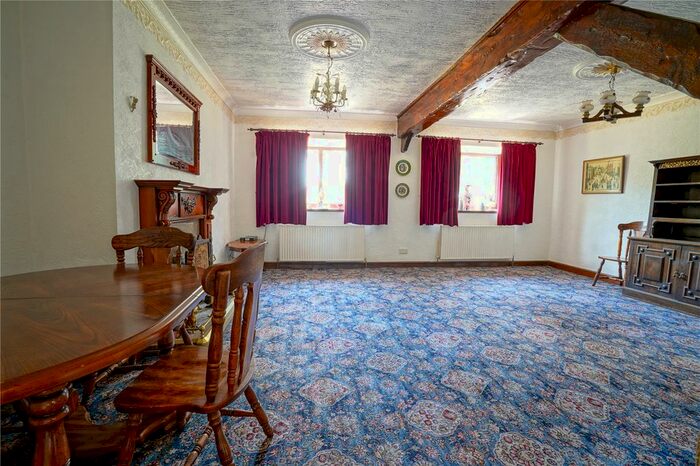 2 Bedroom Bungalow For Sale In Palm Hollow Close, Wickersley, Rotherham, South Yorkshire, S66