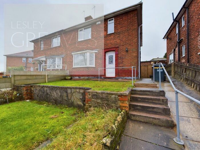 3 Bedroom Semi-Detached House To Rent In Foxhill Road, Carlton, Nottingham, NG4