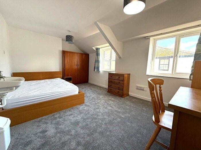 2 Bedroom Flat To Rent In Chalybeate Street, Aberystwyth, SY23