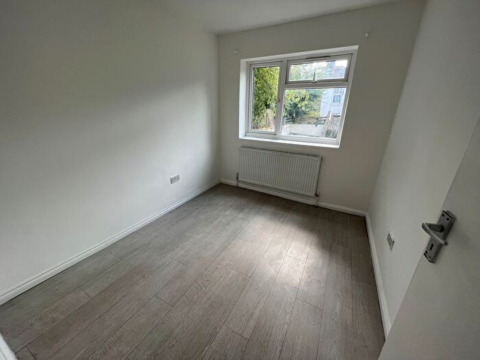 5 Bedroom Maisonette To Rent In Churchfield Road, First And Second Floor Flat, London, W3