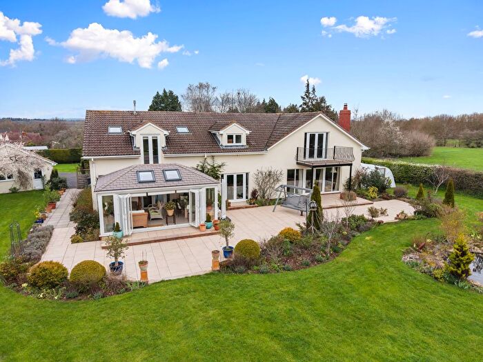 5 Bedroom Detached House For Sale In Russell Street, Great Comberton, WR10