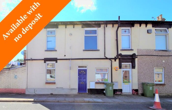 2 Bedroom End Of Terrace House To Rent In New Road, Portsmouth, PO2