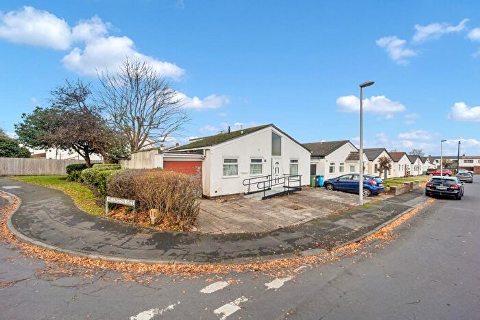 3 Bedroom Detached Bungalow For Sale In Hesketh Road, Hale Village, L24