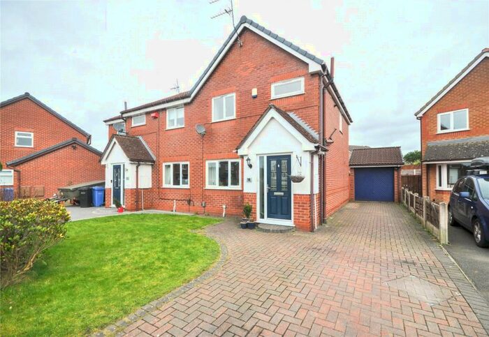 3 Bedroom Semi-Detached House To Rent In Three Acres Drive, Reddish, Stockport, SK5