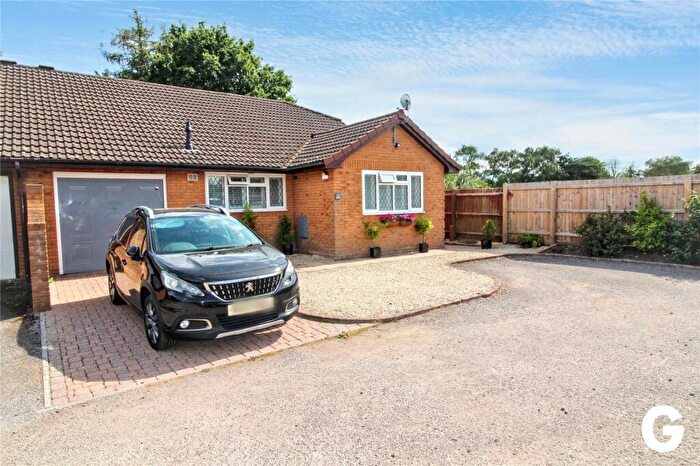 2 Bedroom Bungalow For Sale In Kestrel Court, Ringwood, Hampshire, BH24